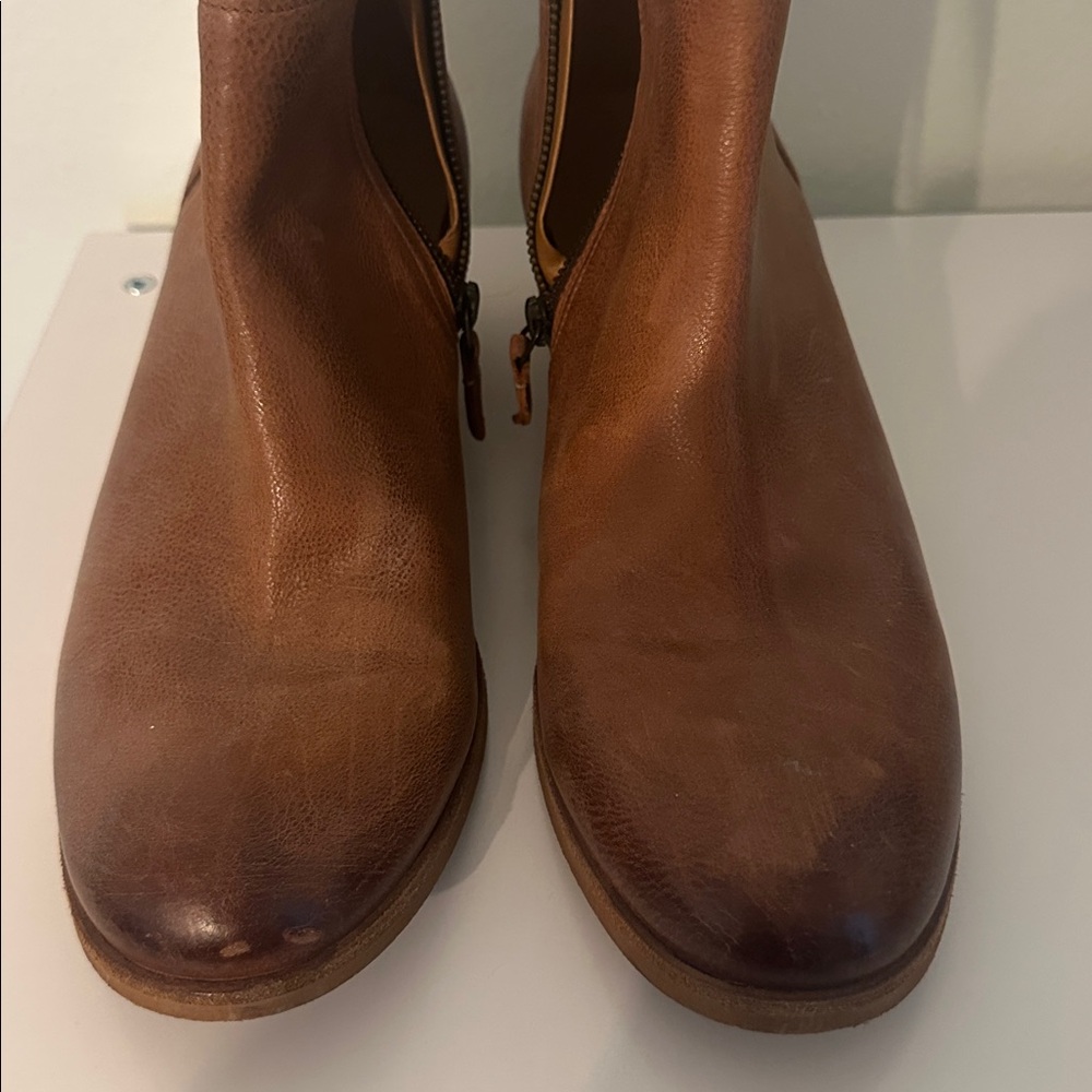 Clark’s Artisan Collection Cognac Tan Brown Leather Booties Size 11 - Picture 3 of 11